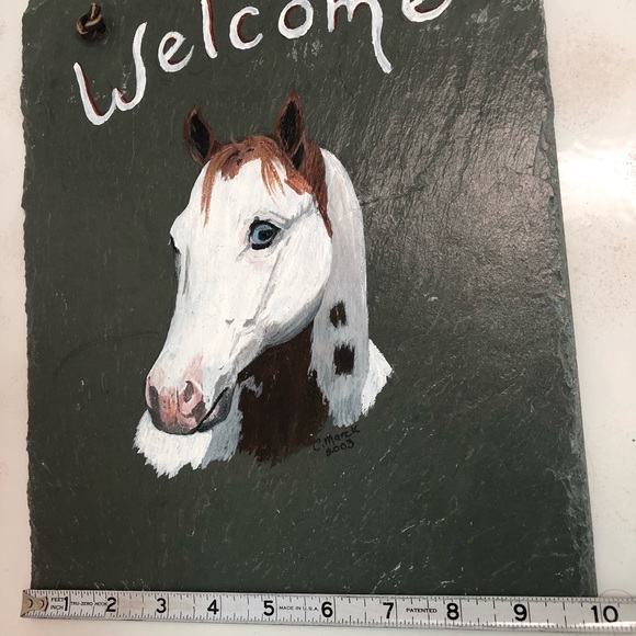 Home Decor Rustic SLATE PAINT HORSE WELCOME DOOR HANGER Hand Painted Stone Art - Picture 5 of 5